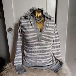 Tildon Cotton Blend Gray & White Long Sleeve Striped Henley Hoodie Medium Y2k